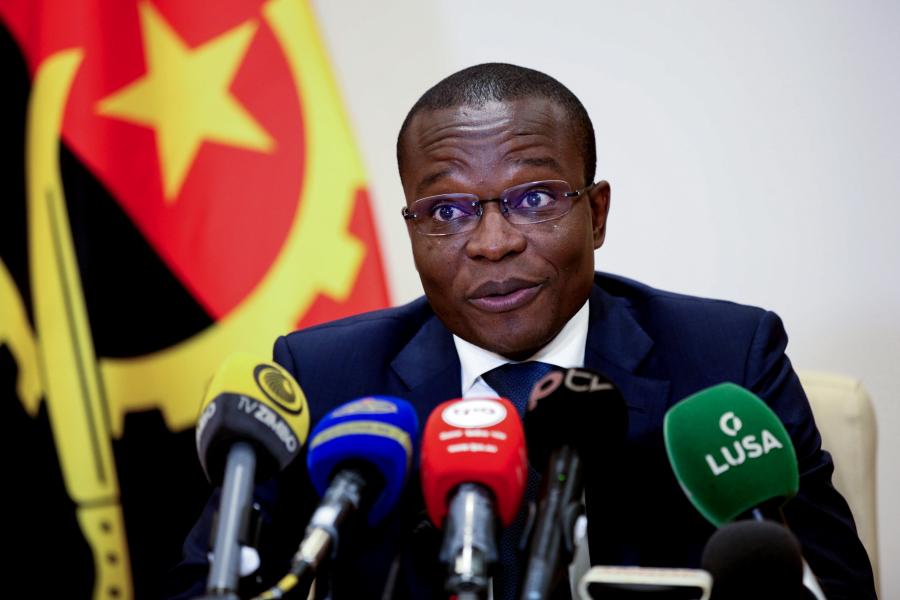 Dez mil convidados e 45 delegações estrangeiras nas comemorações de Angola